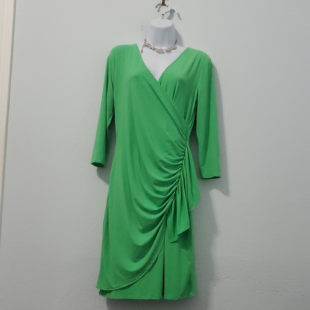 New York & Company Emerald Long Sleeve Dress